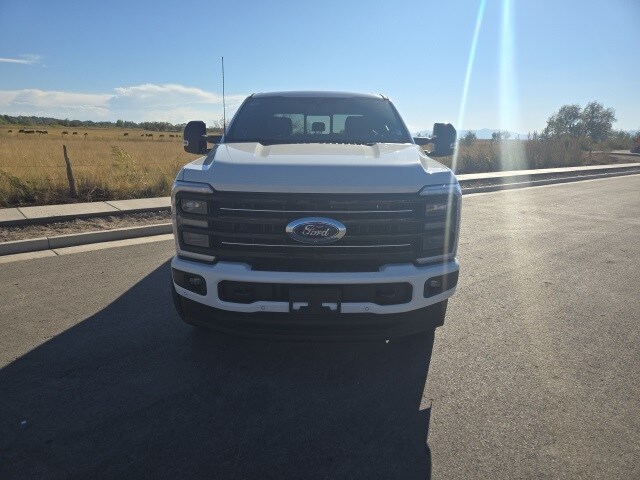 2026 Ford F-350 photo 2