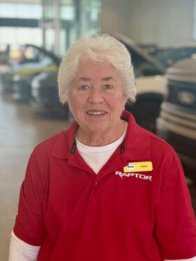 Staff member Mary Hansen from ID_64e605edd776