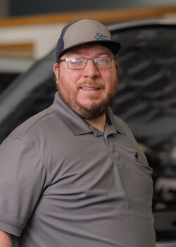 Staff member Trey Ronstadt from ID_57e400e842ce