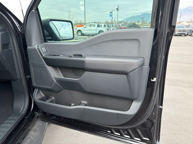 2025 Ford F-150 STX - Photo 31