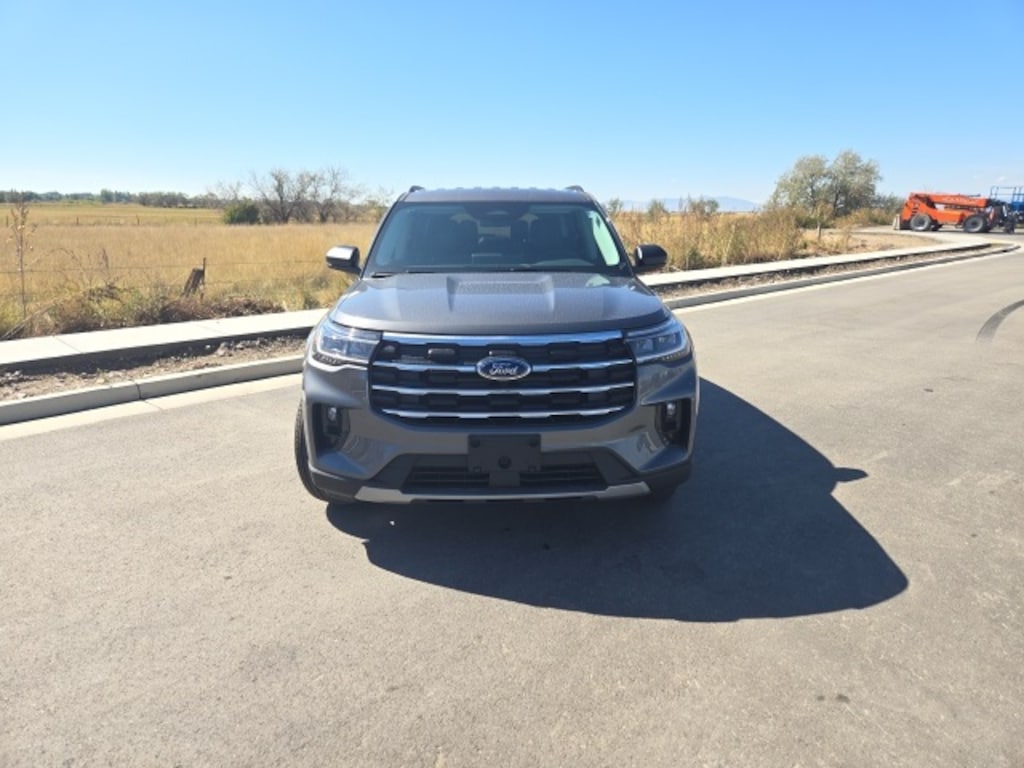 New 2025 Ford Explorer Active SUV