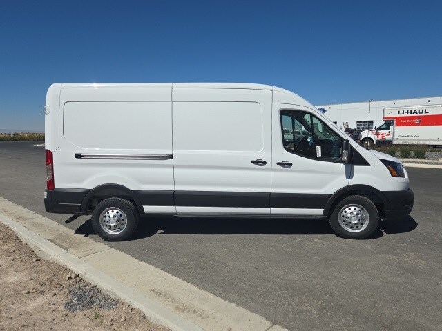 2025 Ford Transit photo 3