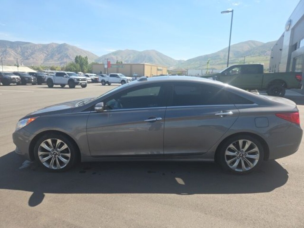 Used 2011 Hyundai Sonata Limited Sedan