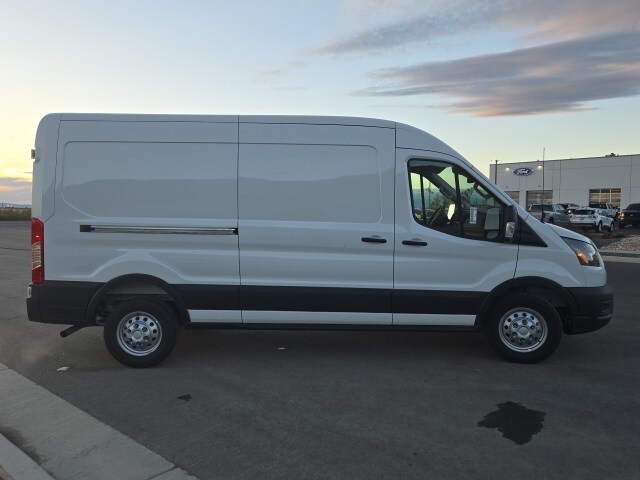 2025 Ford Transit photo 2