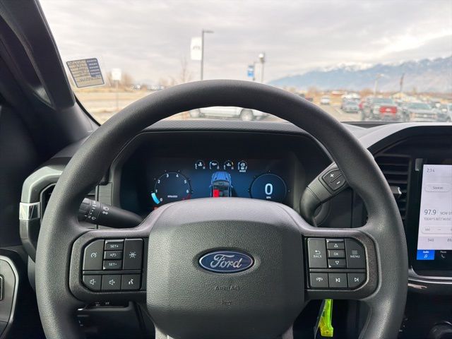 2025 Ford F-150 STX - Photo 19