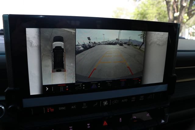 2025 GMC HUMMER EV 3X - Photo 31