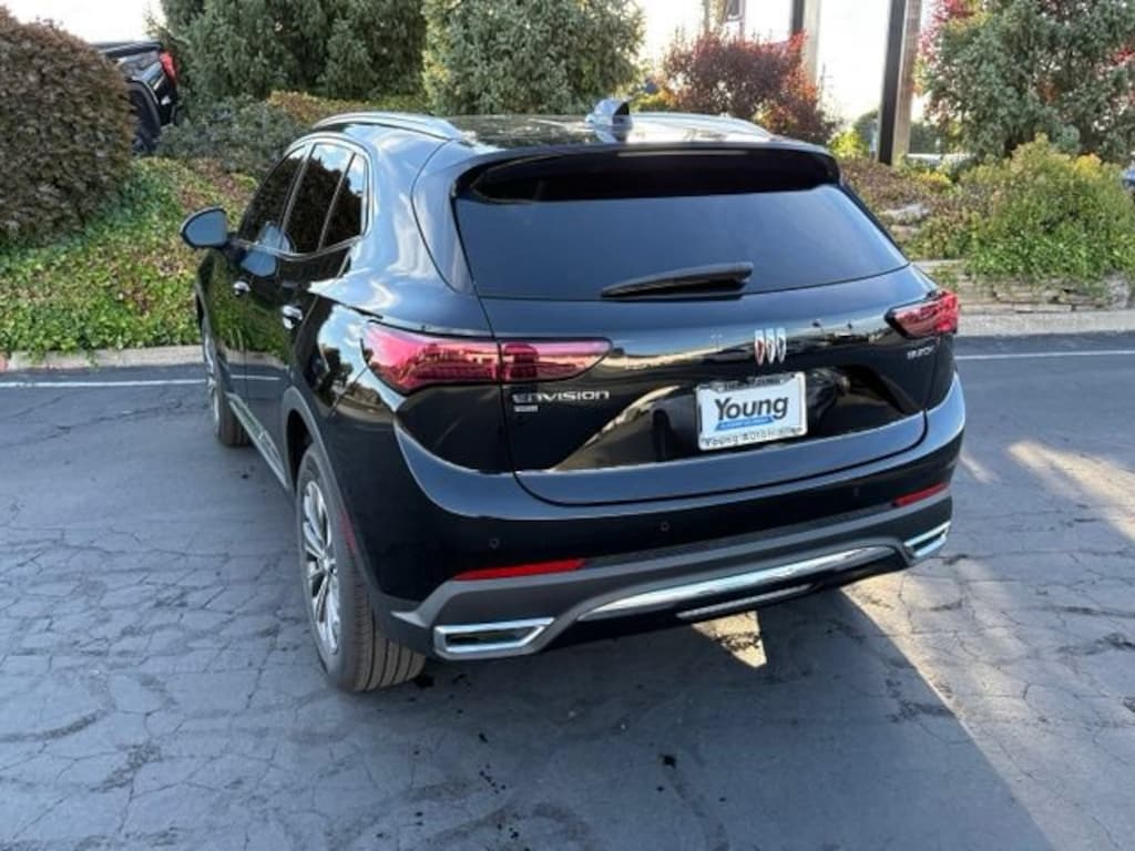 New 2026 Buick Envision Preferred SUV