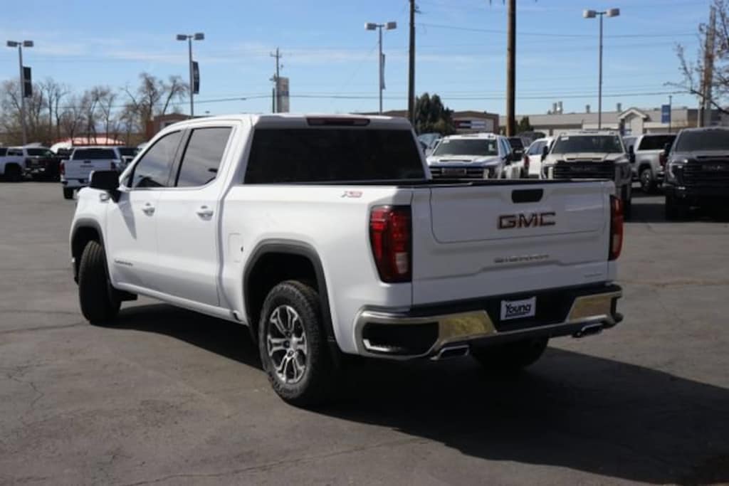 New 2026 GMC Sierra 1500 SLE Truck