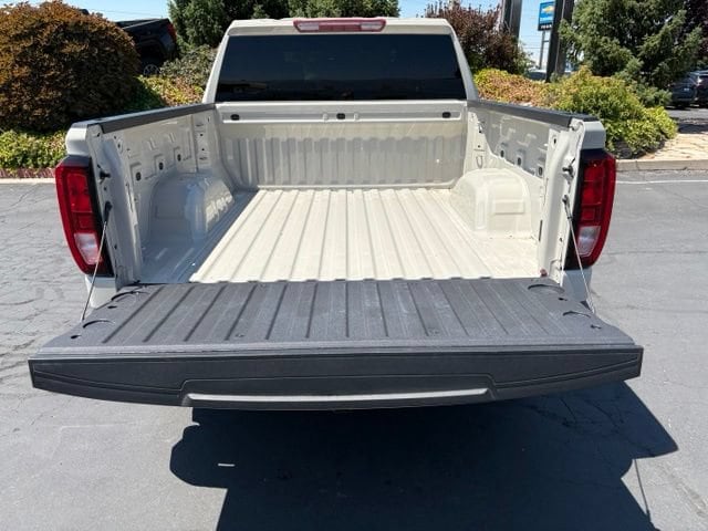 2026 GMC Sierra 1500 Pro - Photo 8