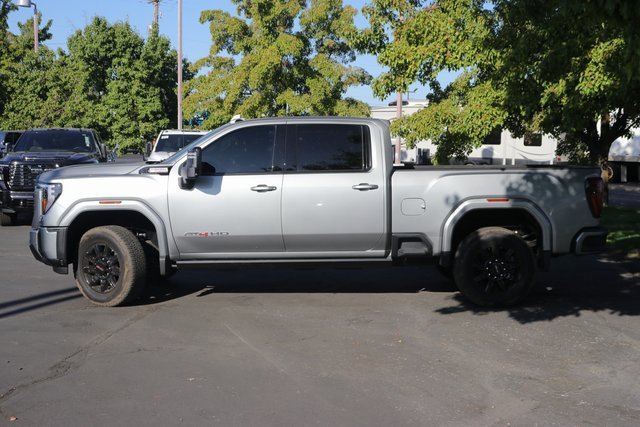 2025 Gmc Sierra 3500 HD AT4 photo 3
