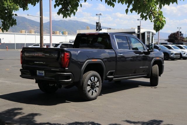 2025 Gmc Sierra 3500 HD Denali photo 4