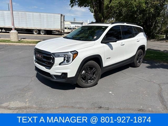 2024 GMC Terrain AT4 AWD's photo