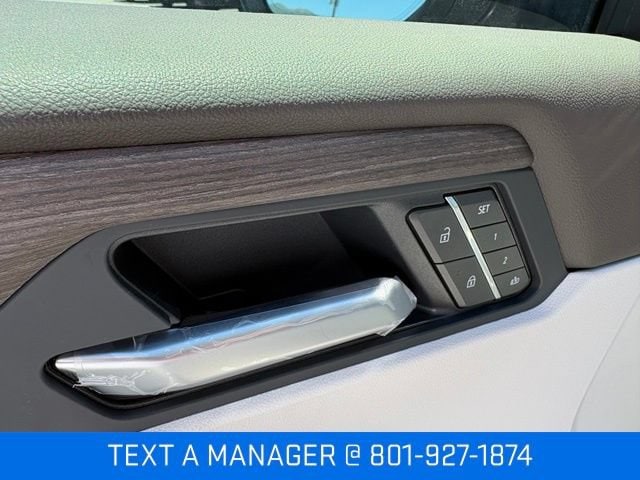 2026 GMC Acadia Denali - Photo 25