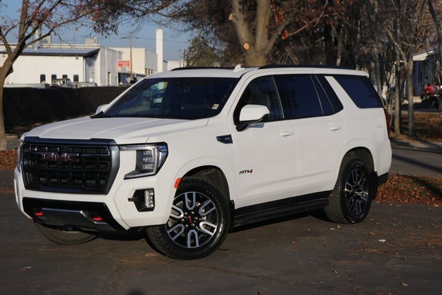 2021 GMC Yukon AT4's photo