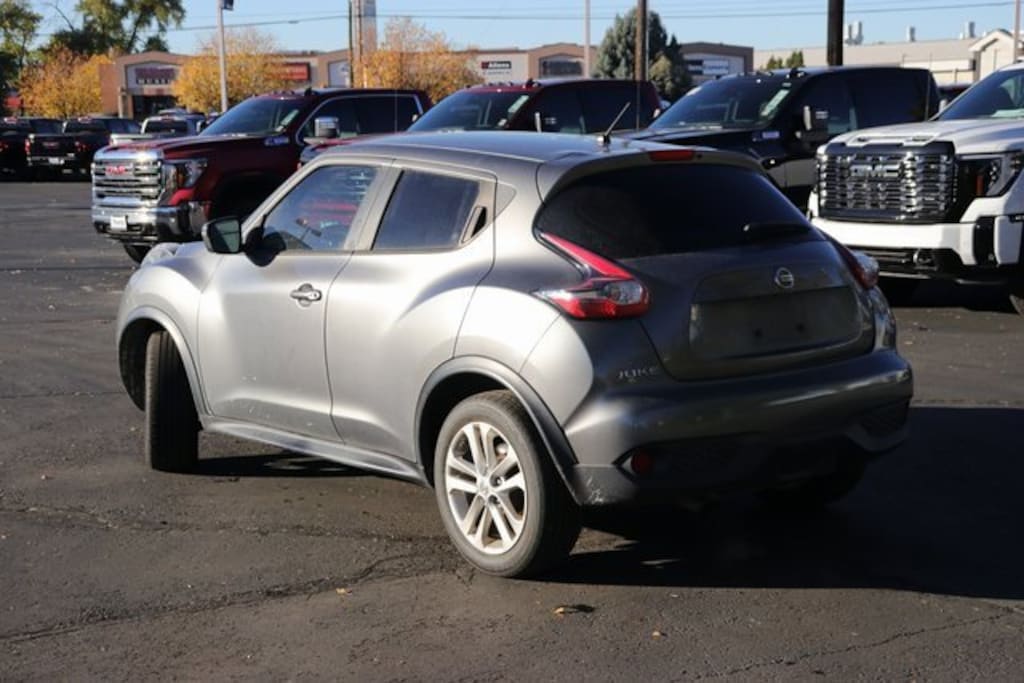 Used 2015 Nissan Juke S SUV