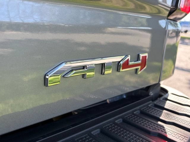 2026 GMC Sierra 1500 AT4 - Photo 7