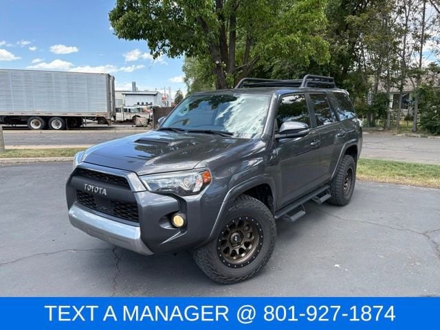 2020 Toyota 4Runner TRD Off-Road Premium 4WD V6's photo