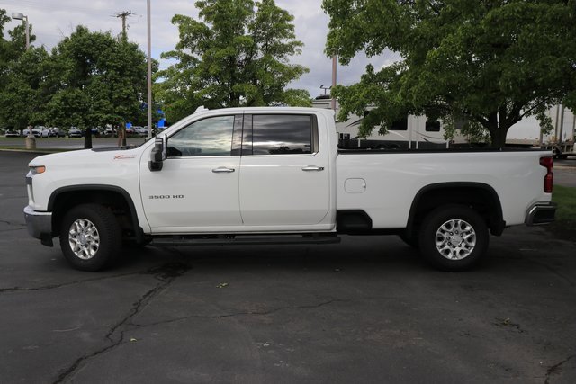 2020 Chevrolet Silverado 3500HD LTZ photo 3