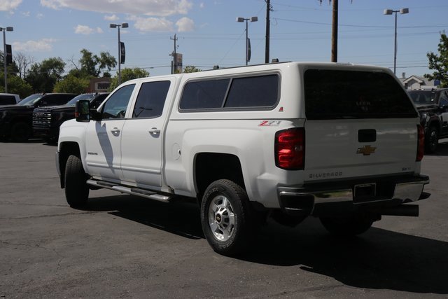 2016 Chevrolet Silverado 2500HD LT photo 4