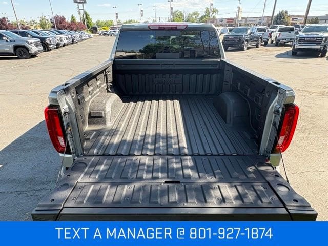 2026 GMC Sierra 1500 AT4 - Photo 8
