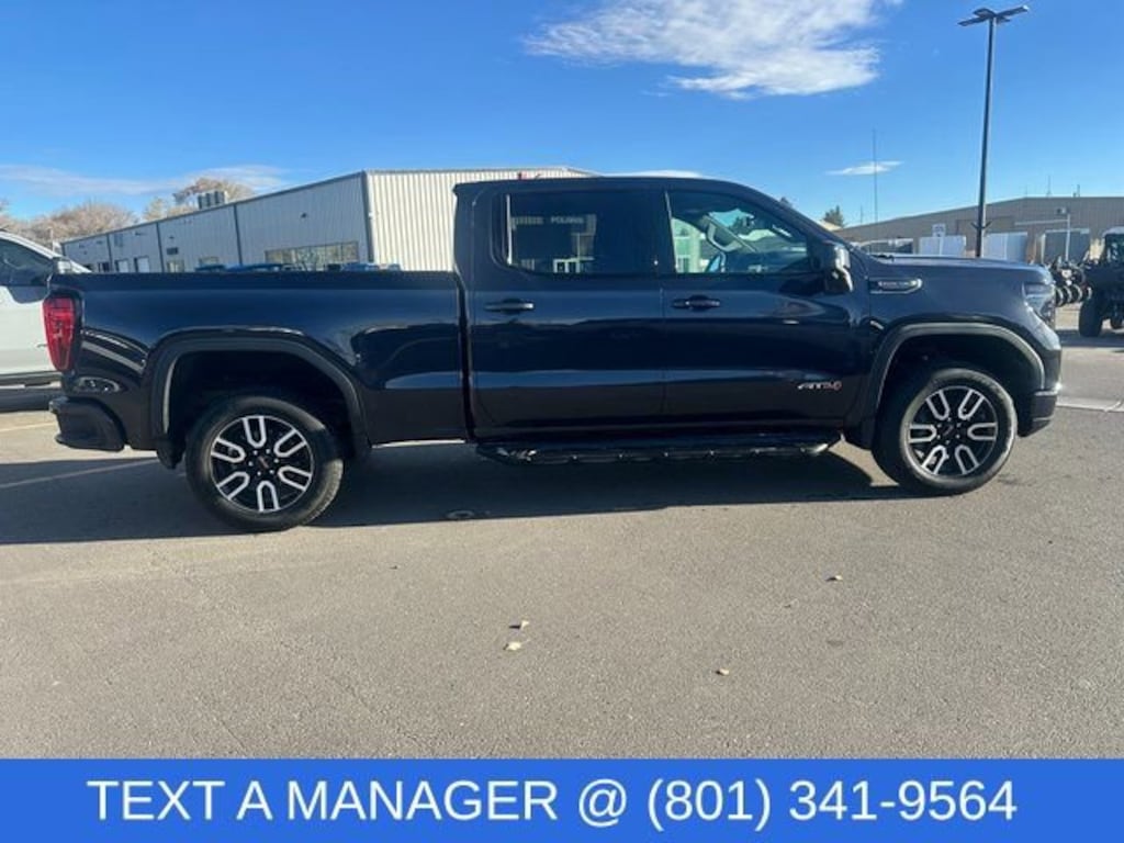 Used 2022 GMC Sierra 1500 AT4 Truck Crew Cab