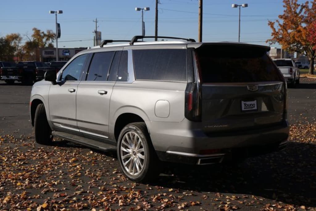 Used 2021 CADILLAC Escalade ESV Premium Luxury SUV