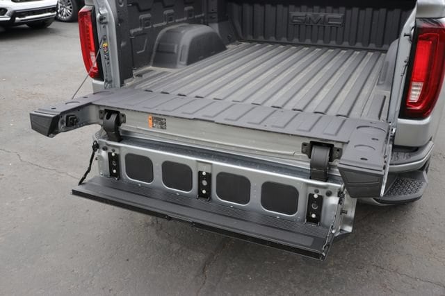 2026 GMC Sierra 1500 Denali - Photo 9