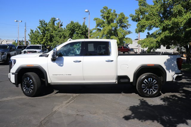2024 Gmc Sierra 2500 HD Denali Ultimate photo 3