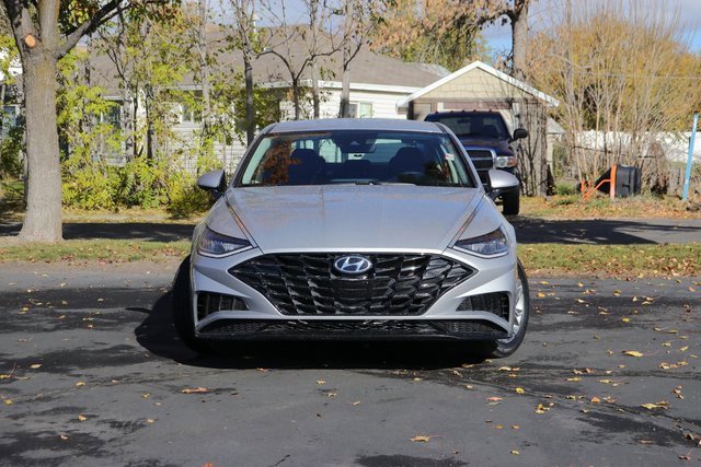 2023 Hyundai Sonata SEL photo 2
