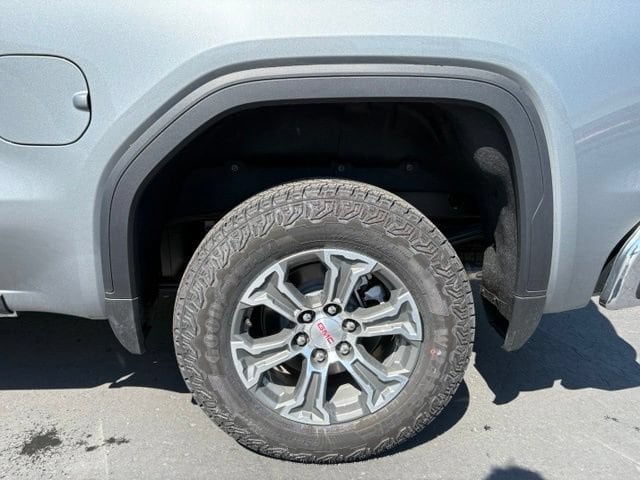 2026 GMC Sierra 1500 SLE - Photo 12
