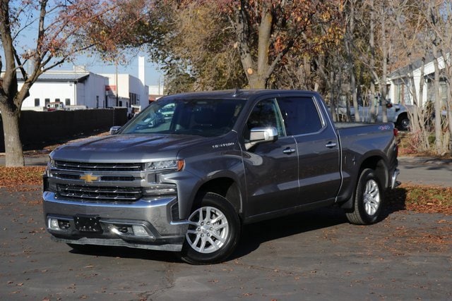 2020 Chevrolet Silverado 1500 LTZ photo 2