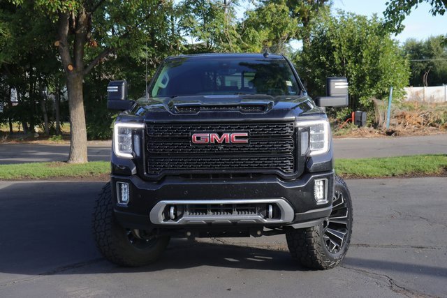 2022 Gmc Sierra 3500 HD Denali photo 2