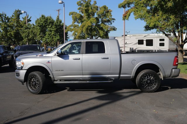 2022 Ram 3500 Laramie photo 3