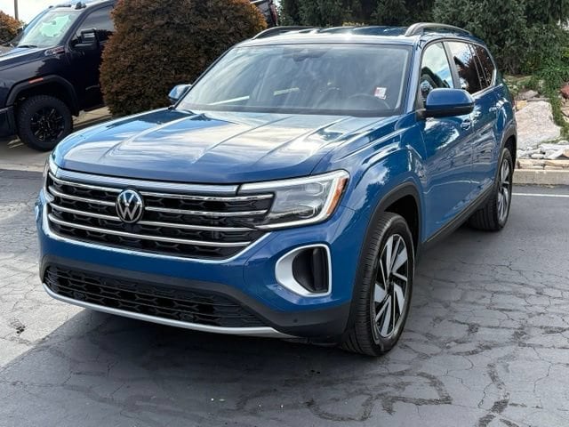 2026 Volkswagen Atlas SE w/Tech