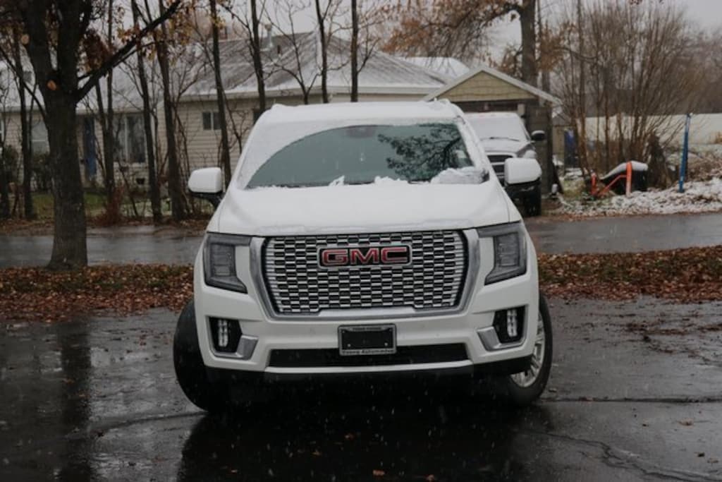 Used 2023 GMC Yukon XL Denali SUV