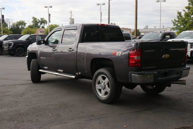2011 Chevrolet Silverado 2500HD LTZ photo 4