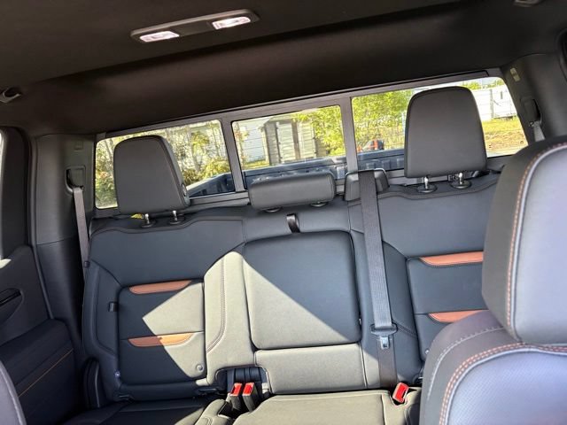 2026 GMC Sierra 1500 AT4 - Photo 21