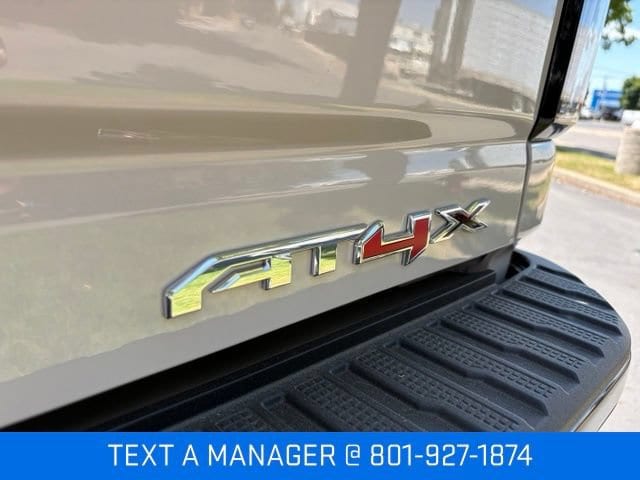 2026 GMC Sierra 2500HD AT4X - Photo 9