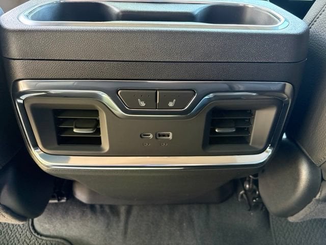 2026 GMC Sierra 2500HD Denali - Photo 13