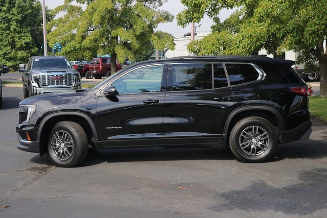2025 Gmc Acadia Elevation photo 3