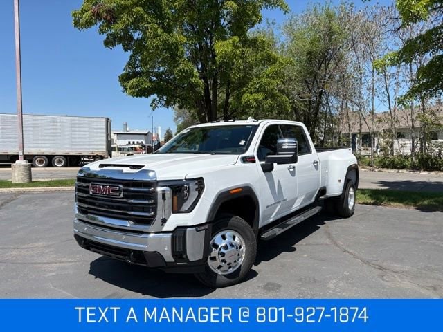 2026 GMC Sierra 4WD Crew Cab Long Box DRW SLT's photo