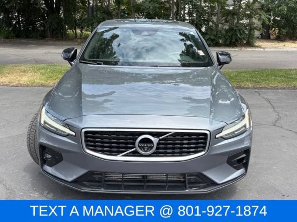 Used 2019 Volvo S60 R-Design Sedan