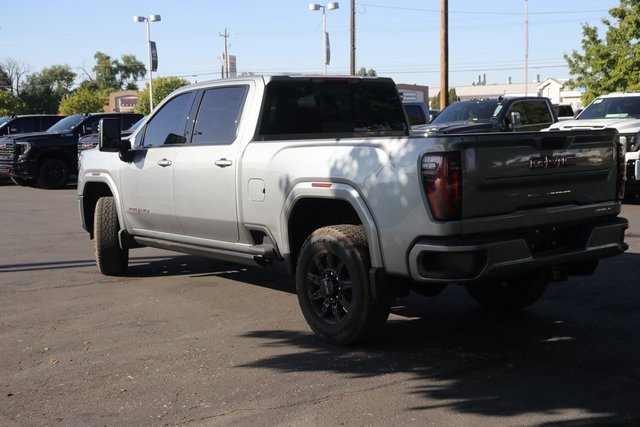 2025 Gmc Sierra 3500 HD AT4 photo 4
