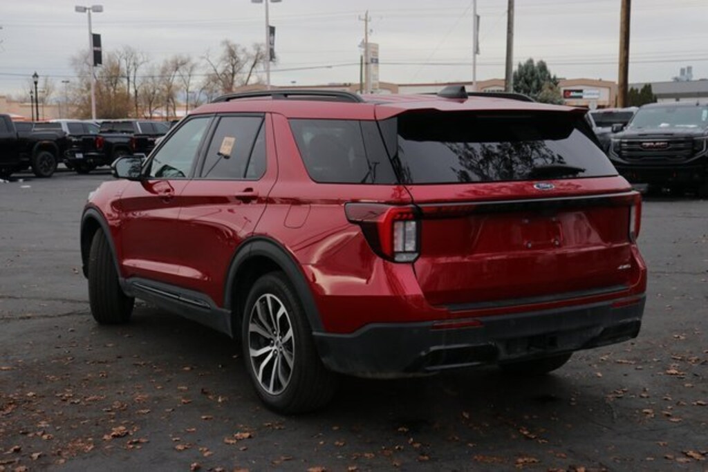 Used 2025 Ford Explorer ST-Line SUV