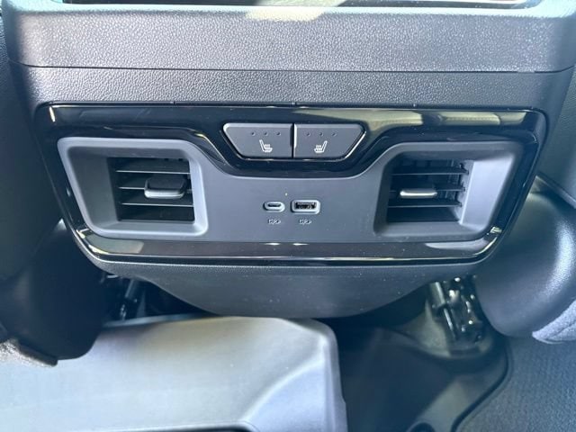 2026 GMC Sierra 1500 AT4 - Photo 14