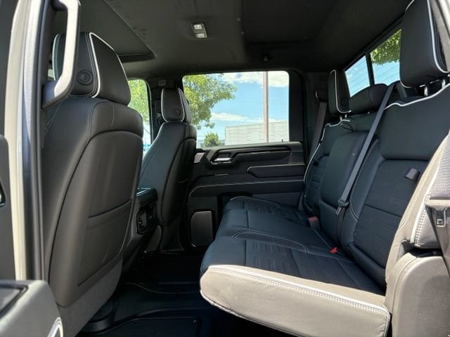 2026 GMC Sierra 2500HD AT4X - Photo 15