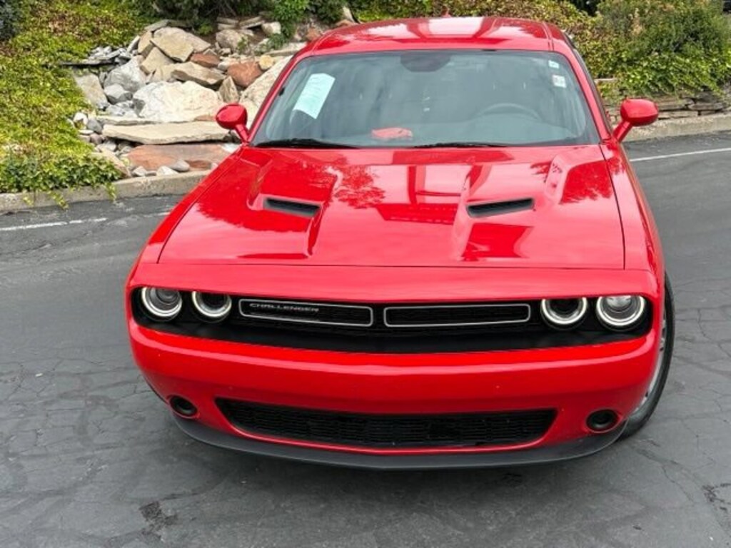 Used 2019 Dodge Challenger SXT AWD Coupe