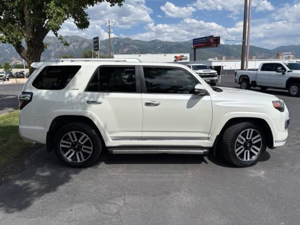 Used 2022 Toyota 4Runner Limited SUV