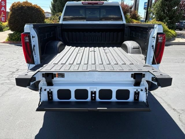 2026 GMC Sierra 3500HD SLT - Photo 10