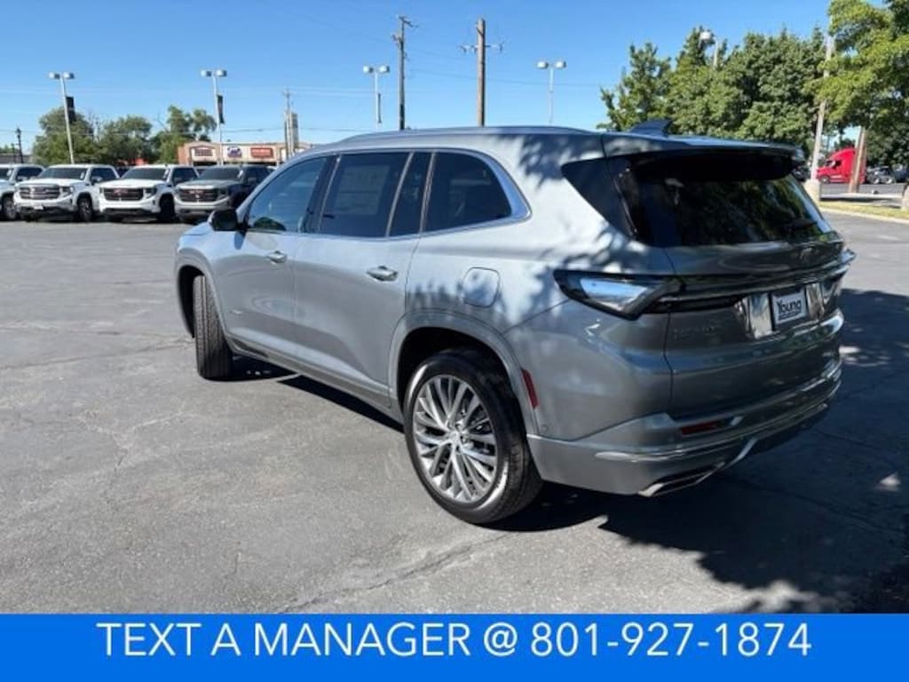 New 2026 Buick Enclave Avenir SUV